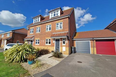 3 bedroom townhouse for sale, Wessex Close, Lee-on-the-Solent, Hampshire, PO13