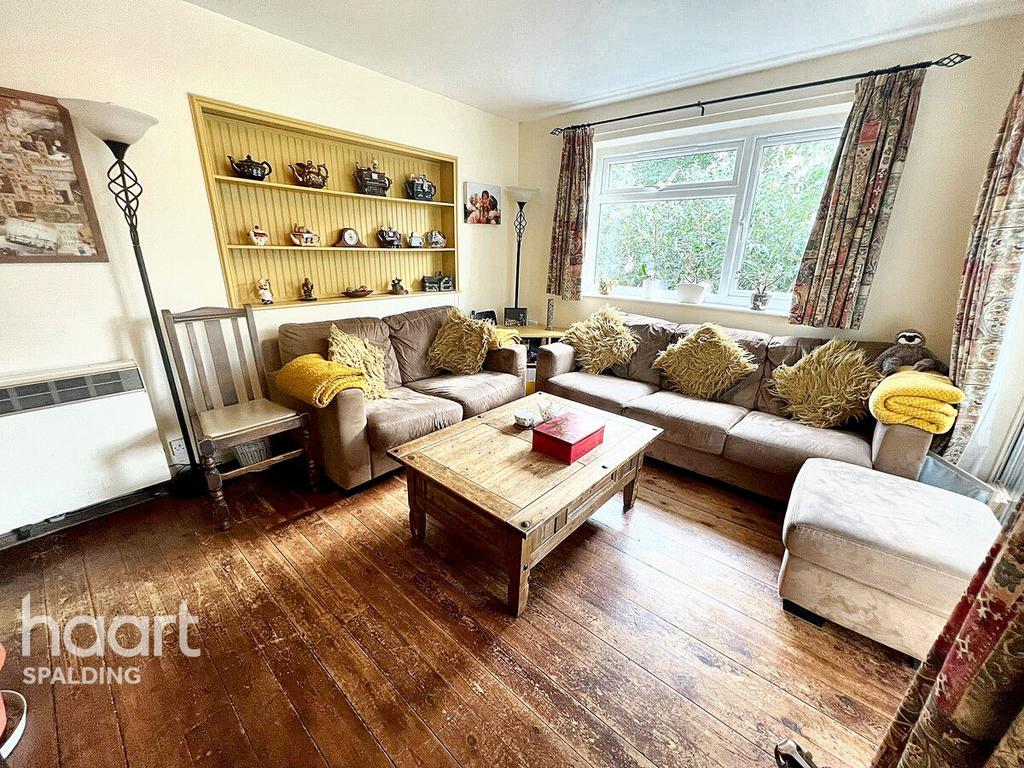 Whaplode St Catherines PE12 3 bed detached house for sale £400,000