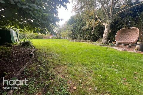 4 bedroom detached house for sale, Whaplode St Catherines PE12