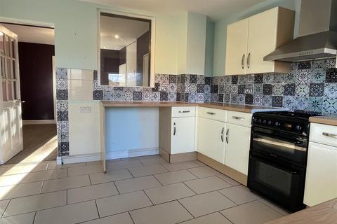 7 Butts Road, Penn, Wolverhampton, WV4 5QD
