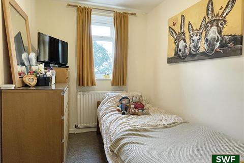 7 Butts Road, Penn, Wolverhampton, WV4 5QD