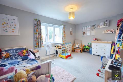 23 Fauld Drive Kingsway, Quedgeley, Gloucester, GL2 2HZ