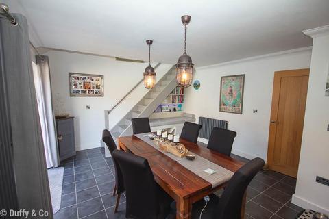 2 bedroom detached house for sale, Downside Close, Shoreham-By-Sea