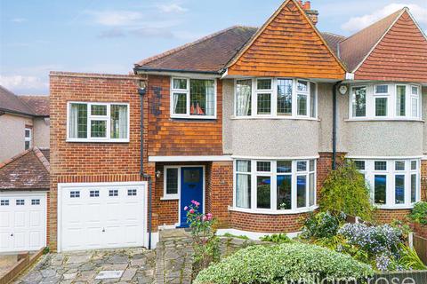 4 bedroom semi-detached house for sale, Mayfair Gardens, Woodford Green IG8