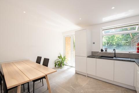 4 bedroom terraced house for sale, Jerome Crescent, St Johns Wood, London