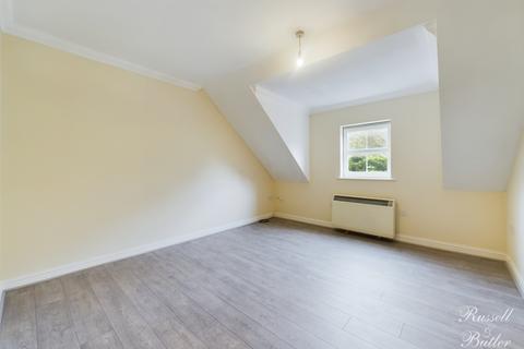 3 bedroom apartment to rent, The Old Maltings Station Terrace, Buckingham, MK18 1DF