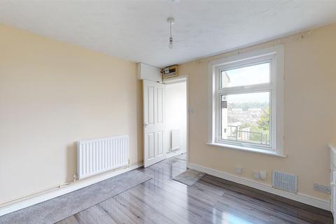 2 bedroom terraced house to rent, Tower Hill, Dover, CT17