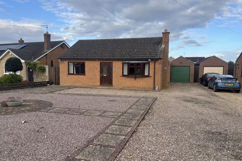 2 bedroom bungalow to rent, South Street, Swineshead