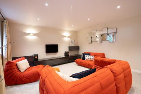 2 bedroom apartment for sale, Salter Road, Sandbanks, Poole, Dorset, BH13