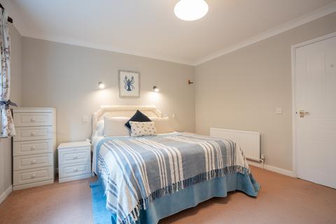 2 bedroom apartment for sale, Salter Road, Sandbanks, Poole, Dorset, BH13