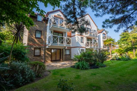 2 bedroom apartment for sale, Salter Road, Sandbanks, Poole, Dorset, BH13