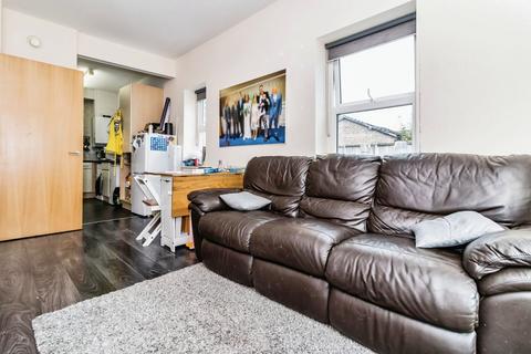 2 bedroom apartment for sale, Rectory Road, Manchester M8