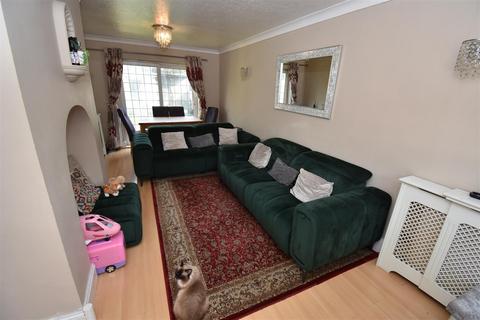 3 bedroom townhouse for sale, Chattock Close, Hodge Hill, Birmingham