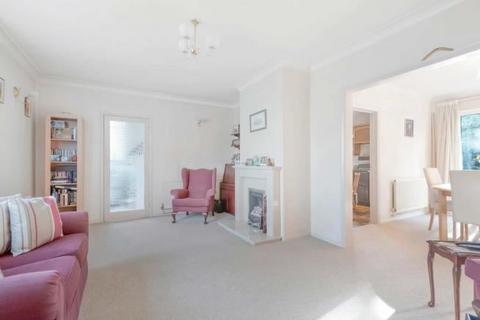 4 bedroom semi-detached house for sale, Greenhithe Close, Sidcup, DA15