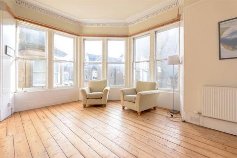 2 bedroom apartment for sale, 90A High Street, North Berwick, East Lothian, EH39 4HE