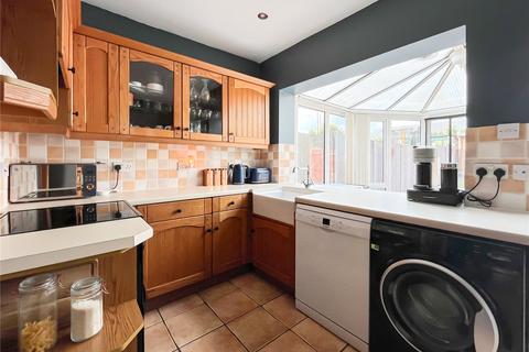 3 bedroom end of terrace house for sale, Horsham Lane, Rainham, Gillingham, Kent, ME8