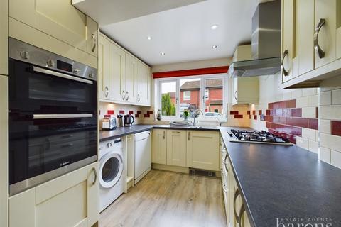 8 Corelli Road, Basingstoke, RG22 4NB