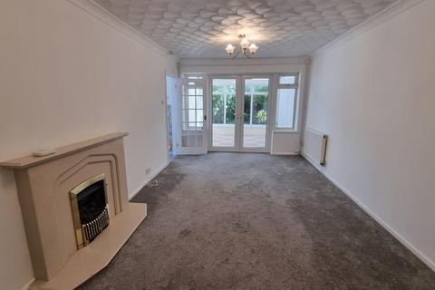 2 bedroom detached bungalow to rent, Bro Dedwydd, Swansea SA2