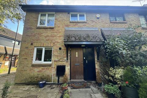 30 Foxwood Close, Feltham, TW13 7DL