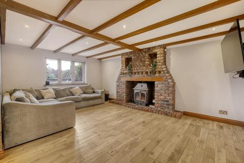 4 bedroom detached house for sale, Dunmow Road, Great Bardfield, Braintree