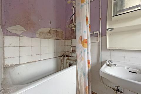 7, Mistley Court Ashley Road, Epsom, KT18 5AW