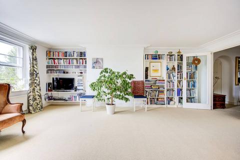 Earls Court Square, Earls Court, London, SW5