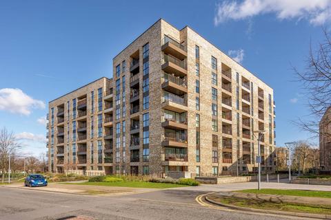 2 bedroom flat for sale, Lakeside Drive, Park Royal, London, NW10