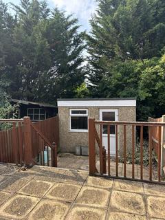 21 Isham Road, London, SW16 4TH