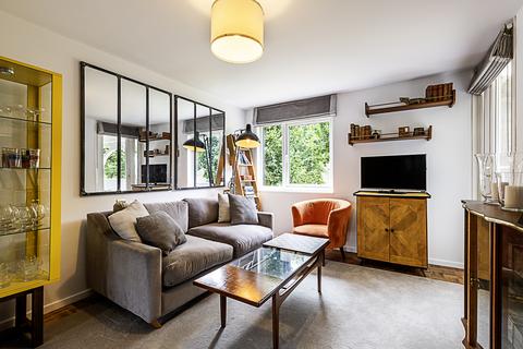 1 bedroom flat to rent, Mile End Road E LJ, London E1