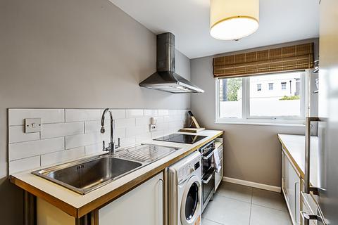 1 bedroom flat to rent, Mile End Road E LJ, London E1