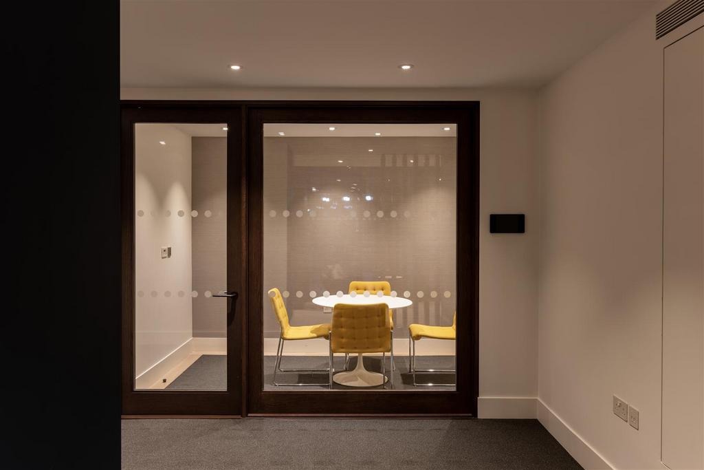 Grange-Apartment 1501, 3 Merchant Square-78 Hi.jpg
