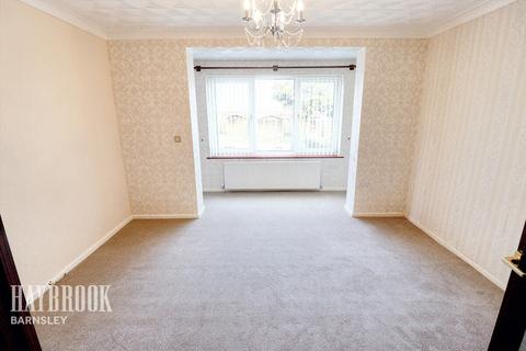 3 bedroom semi-detached house for sale, Barugh Green Road, Barugh Green