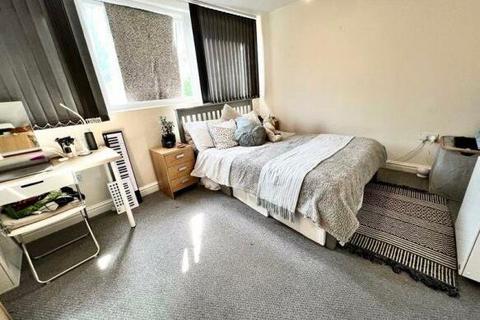 1 bedroom property to rent, The Oaks, Salford M7