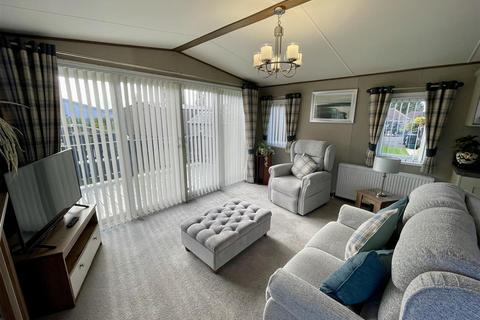 2 bedroom lodge for sale, Heron Drive, Darlington