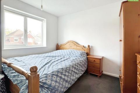 3 bedroom end of terrace house for sale, Henry Street, West Sussex PO21