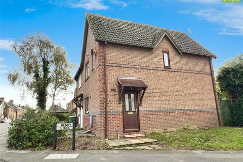 3 bedroom end of terrace house for sale, Henry Street, West Sussex PO21