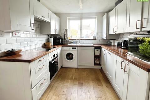 3 bedroom end of terrace house for sale, Henry Street, West Sussex PO21