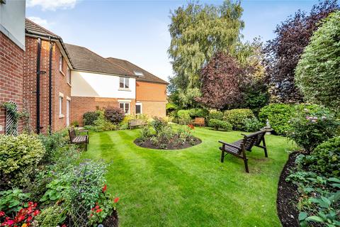 1 bedroom retirement property for sale, Guildford Road, Surrey GU18