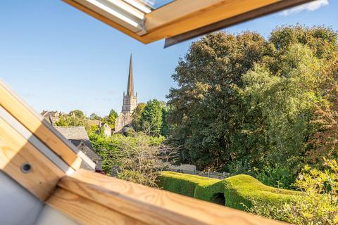 Newhaven Berrells Road, Tetbury, GL8 8ED