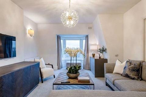 4 bedroom penthouse to rent, Park Road, London, NW8