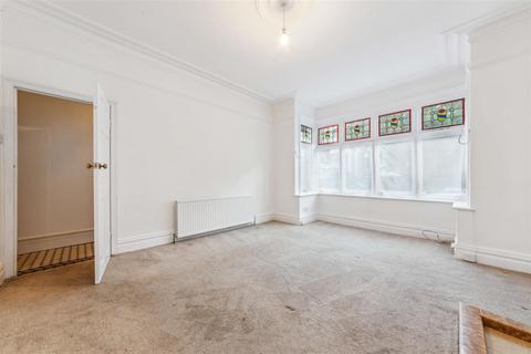 1 bedroom flat to rent, Hayter Road, London