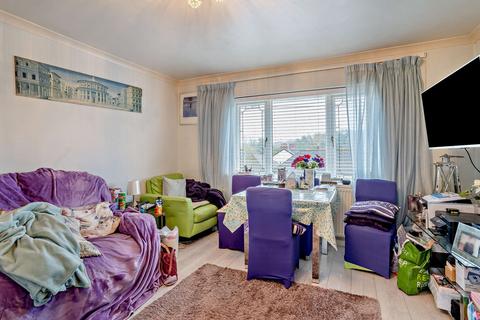 2 bedroom maisonette for sale, Springfield Gardens, Morganstown, Cardiff, CF15