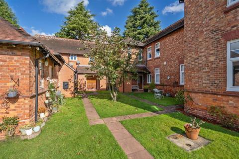 1 bedroom apartment for sale, Catherines Close, Catherine-De-Barnes, Solihull