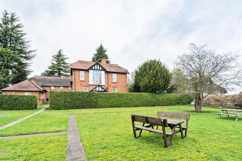 15 Catherines Close, Catherine De Barnes, Solihull, B91 2SZ