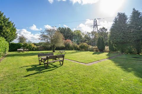 15 Catherines Close, Catherine De Barnes, Solihull, B91 2SZ