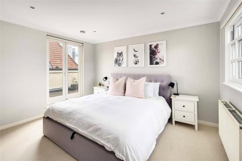 2 bedroom flat for sale, Old School Square, Poplar, London, E14