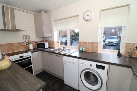 2 bedroom detached house for sale, Hildenlea Place, Shortlands, Bromley, BR2