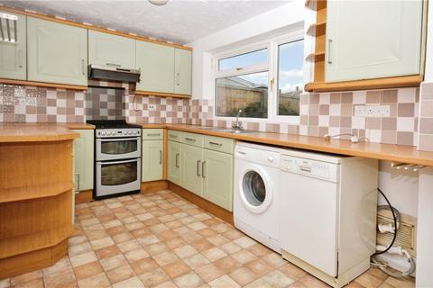 3 bedroom terraced house for sale, Quarrendon Avenue, Buckinghamshire HP19