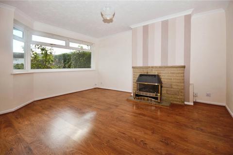 3 bedroom terraced house for sale, Quarrendon Avenue, Buckinghamshire HP19