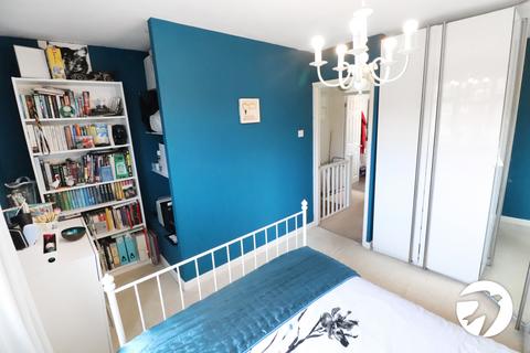 24 Tunstock Way, Belvedere, DA17 5RU